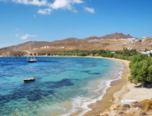 Λιβαδάκια: Από τις πιο όμορφες παραλίες στη Σέριφο